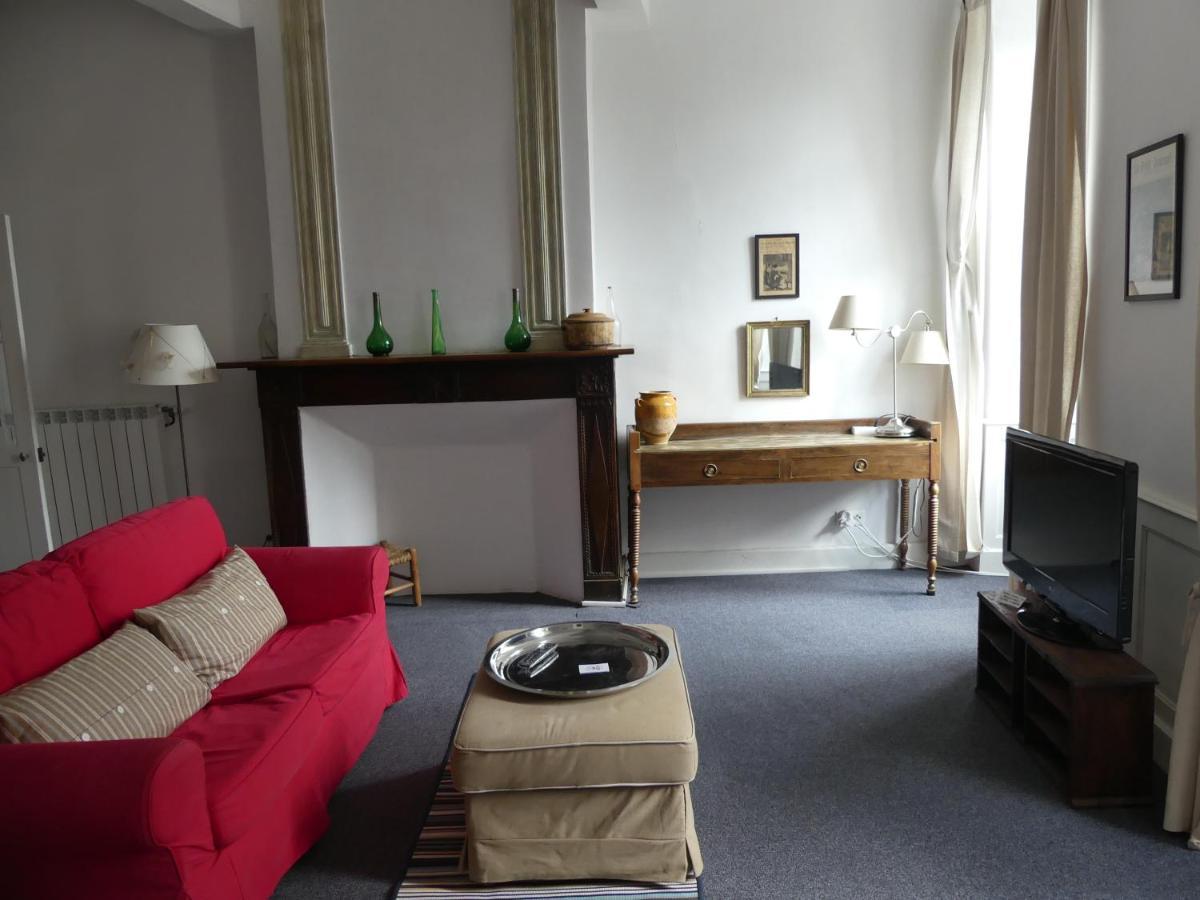 Hotel Saint Laurans Aurignac  Eksteriør bilde